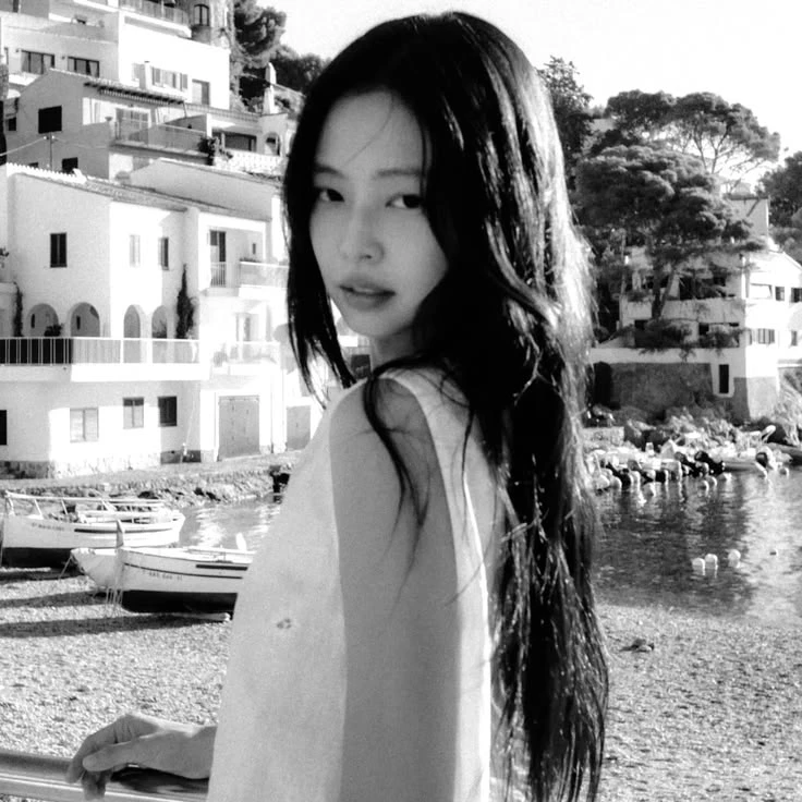 jennie kim thumbnail