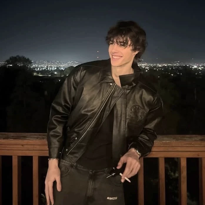 "Your brother's friend ☾☼" thumbnail