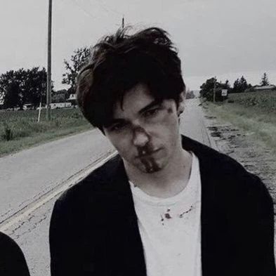Dylan💢