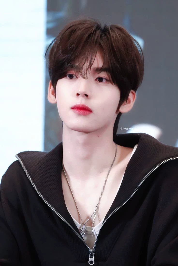Han yujin thumbnail