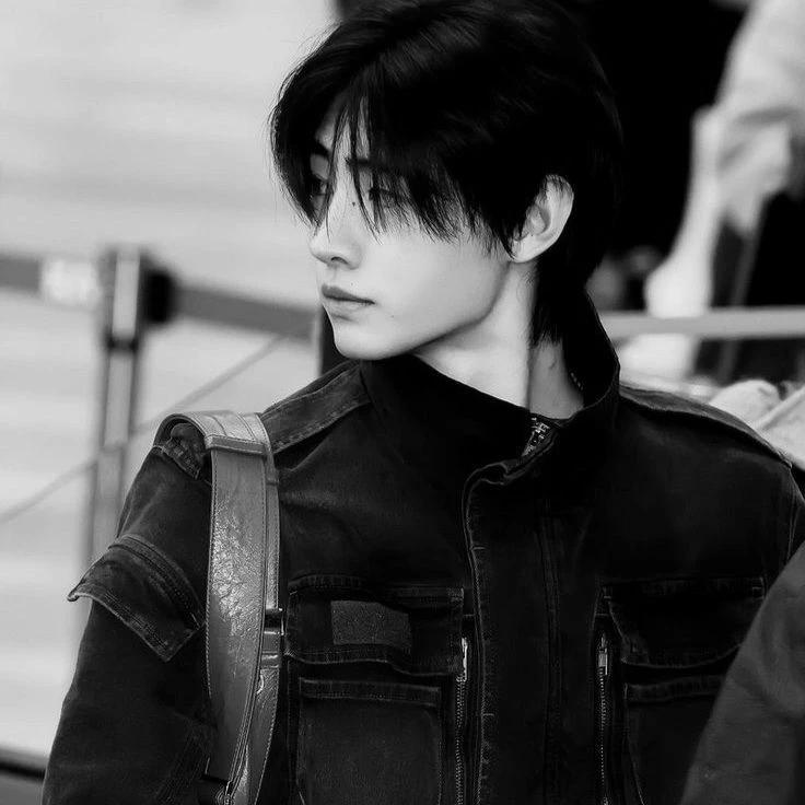 Sunghoon thumbnail