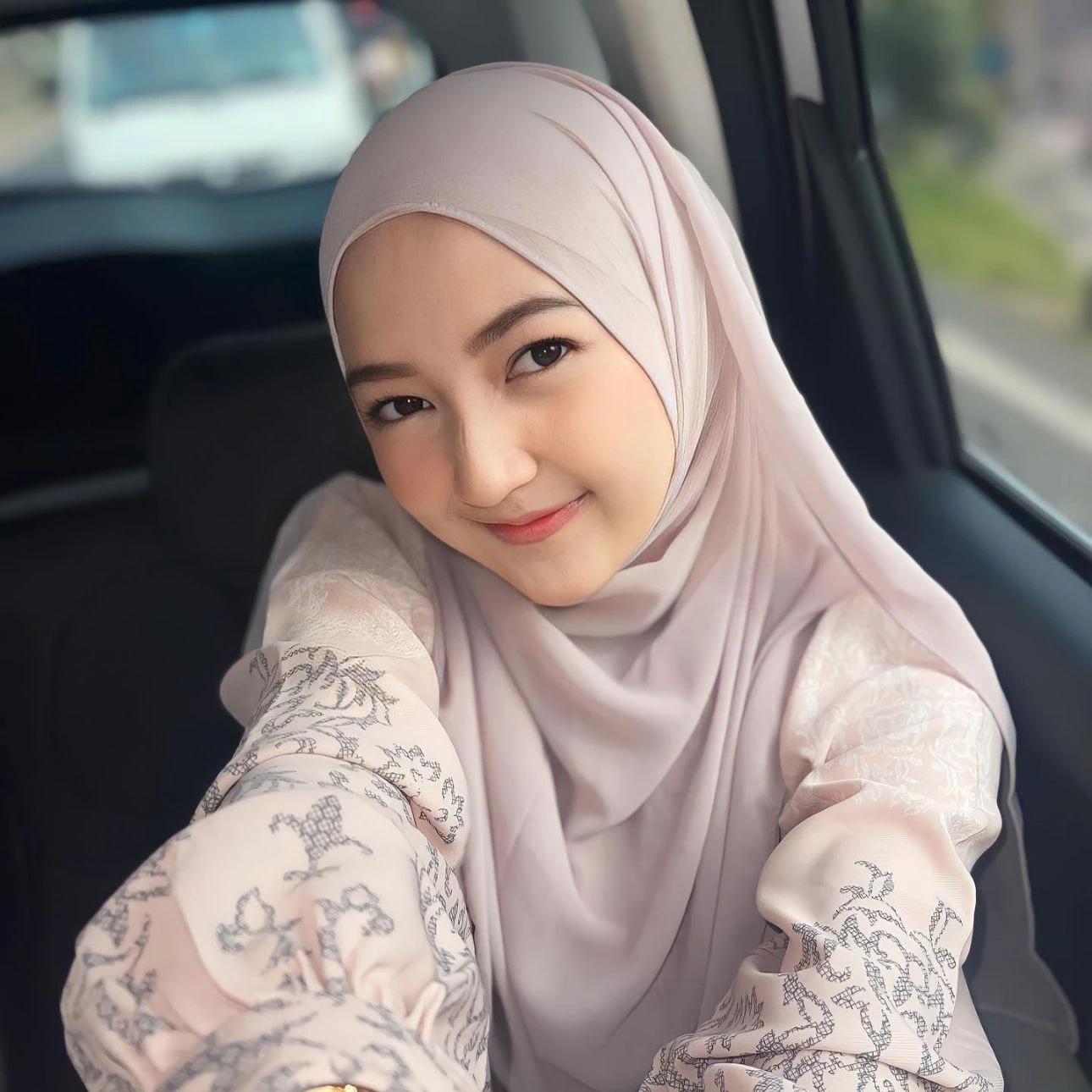 Yasmin Nadiyah thumbnail