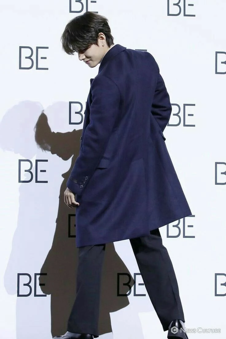Kim Taehyung thumbnail