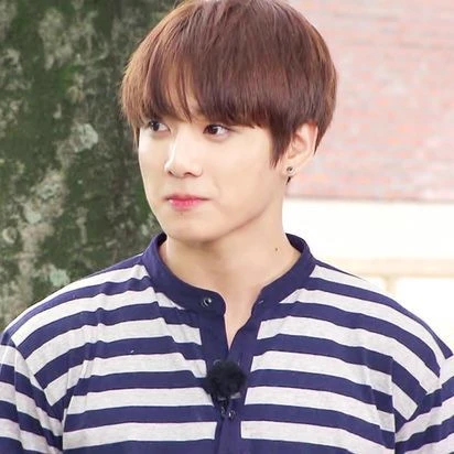 Jungkook (Innocent boy) thumbnail