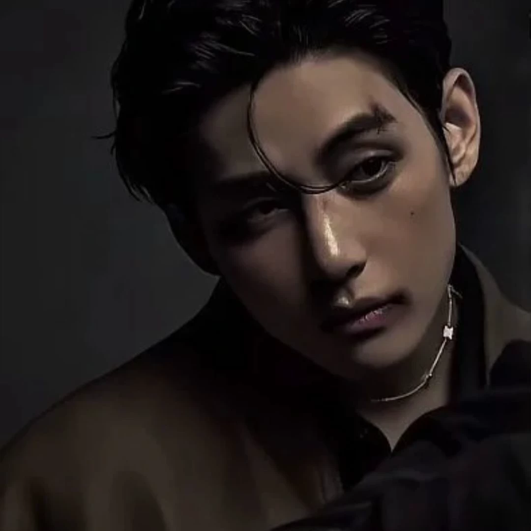 Kim Taehyung thumbnail