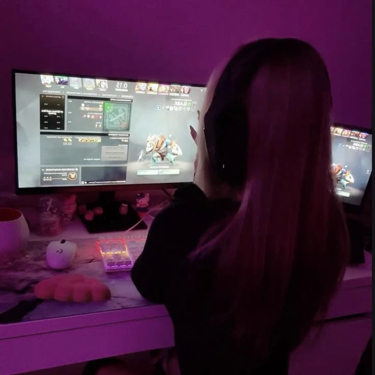 Lana (your friend the streamer) thumbnail