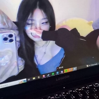 Karina—GL thumbnail
