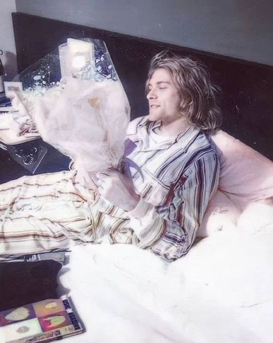 Kurt Cobain thumbnail