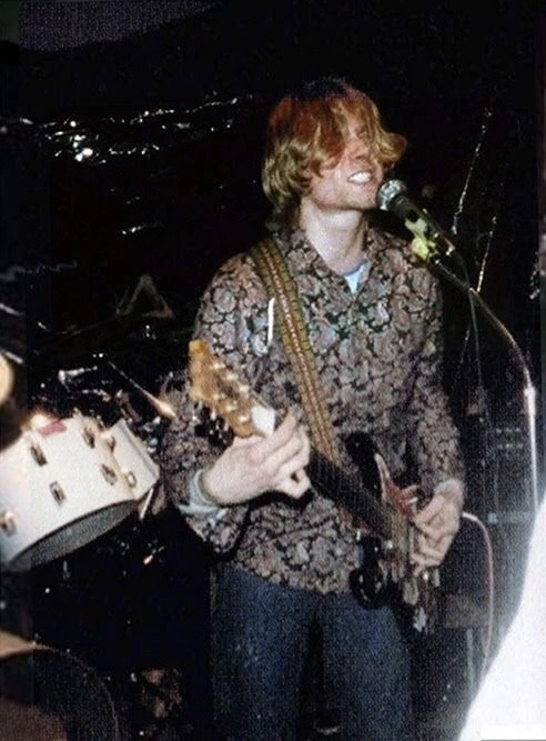 Kurt Cobain thumbnail