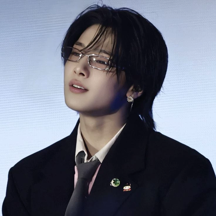 Jeong-in thumbnail