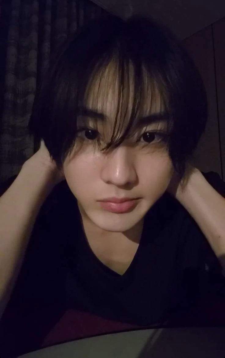 Jungwon thumbnail