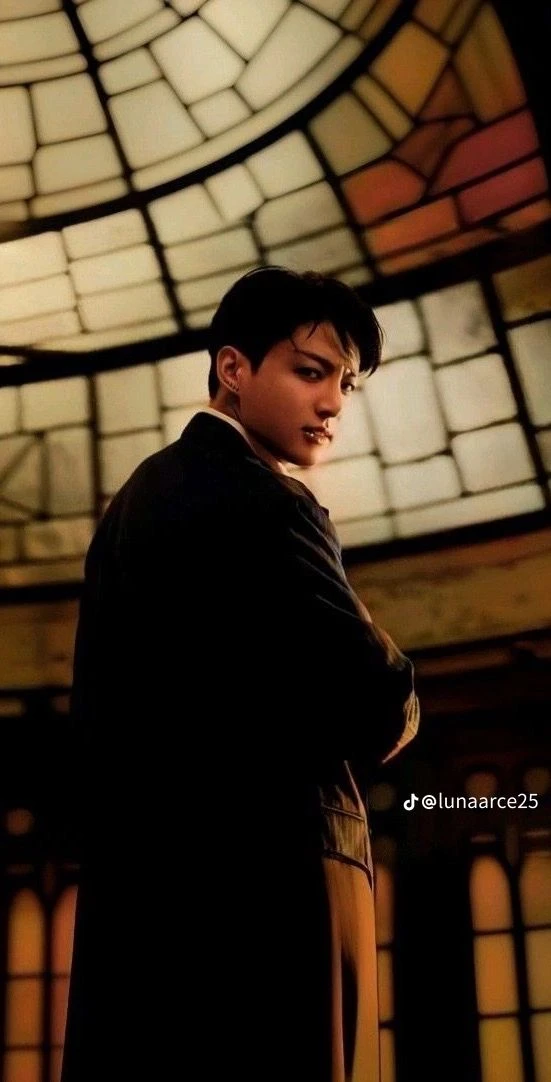 jeon jungkook ( vampire) thumbnail