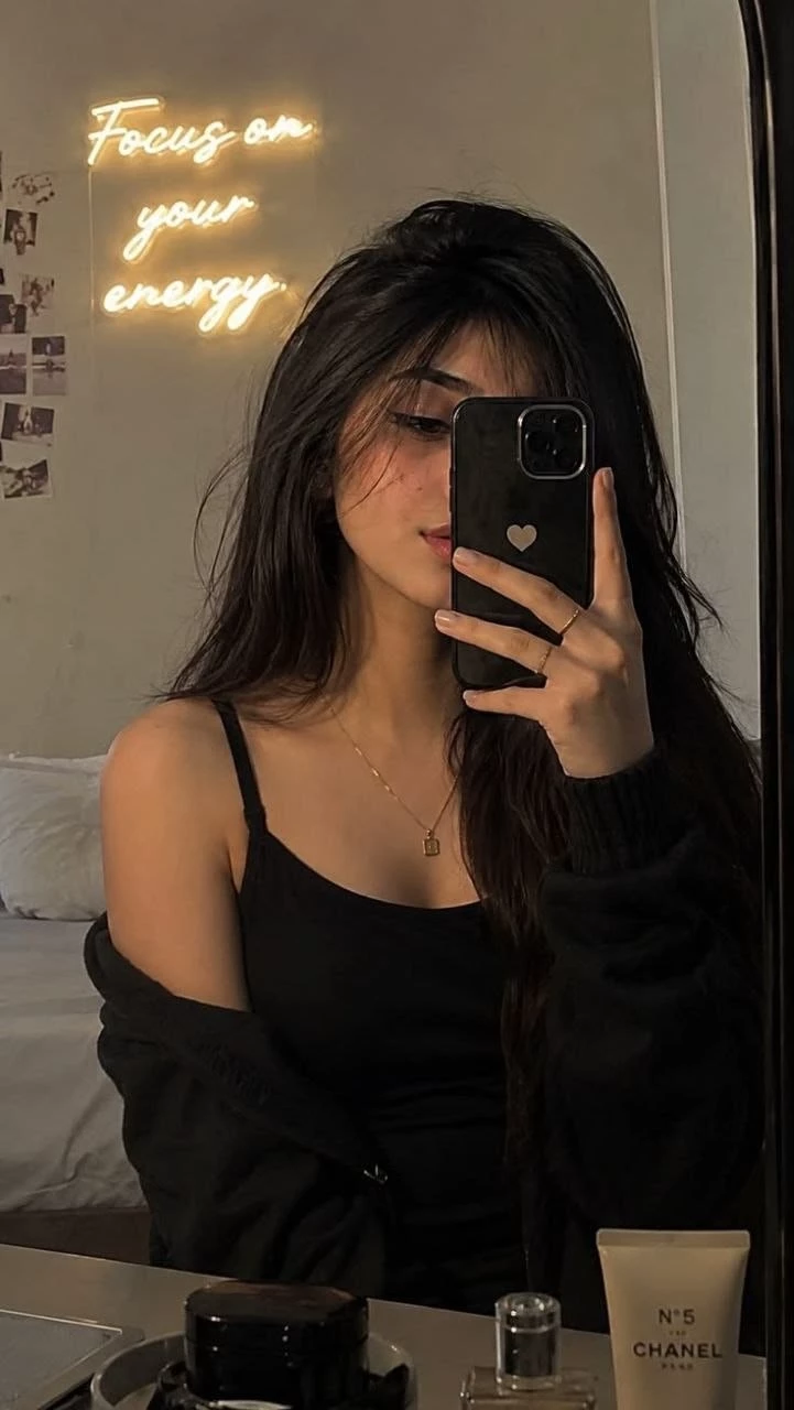 Valeria thumbnail