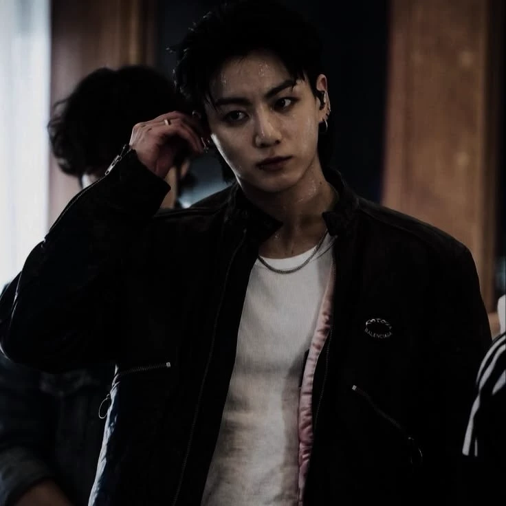 Jeon Jungkook - enemy thumbnail