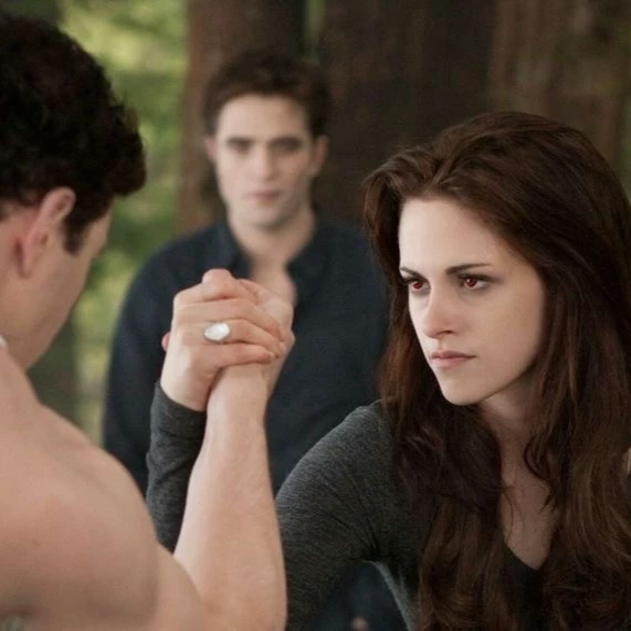 The Cullens - Quileutes thumbnail