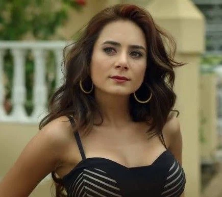 daniela beltran thumbnail