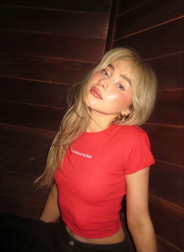 Sabrina Carpenter thumbnail