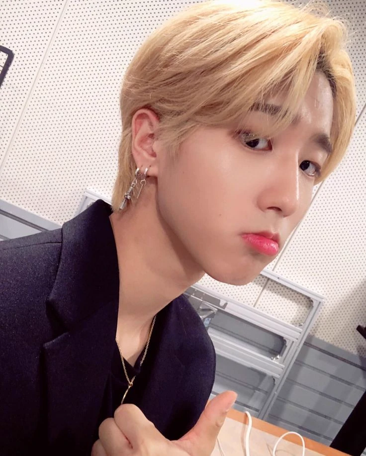 Han Jisung thumbnail