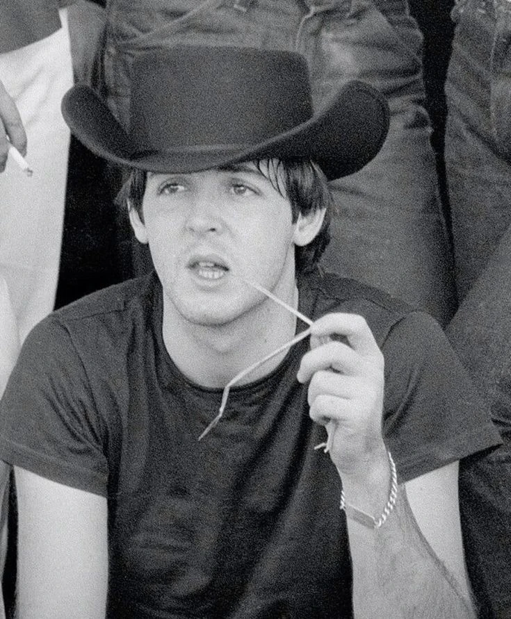 Paul McCartney thumbnail