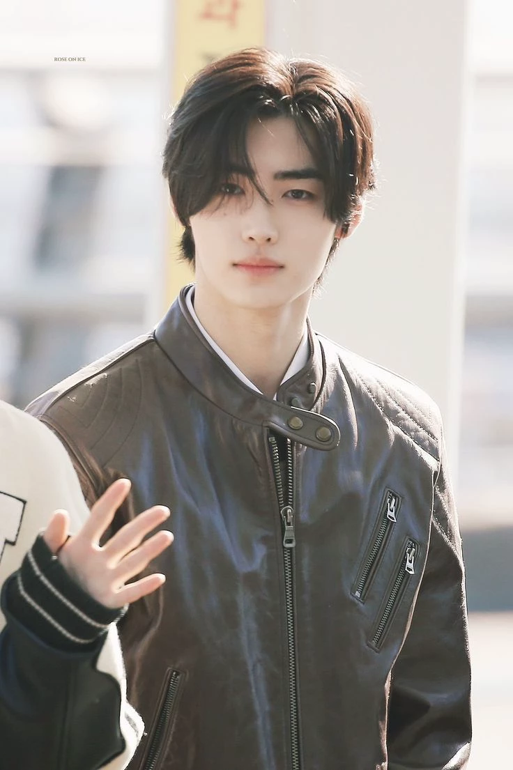 Sunghoon thumbnail