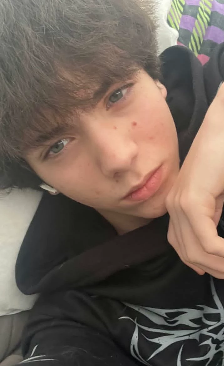 levi thumbnail
