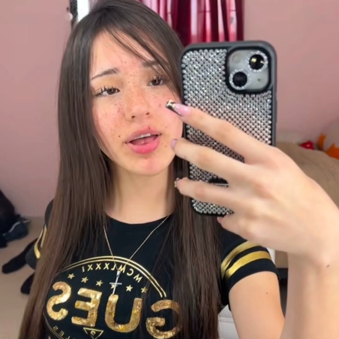 Elara thumbnail