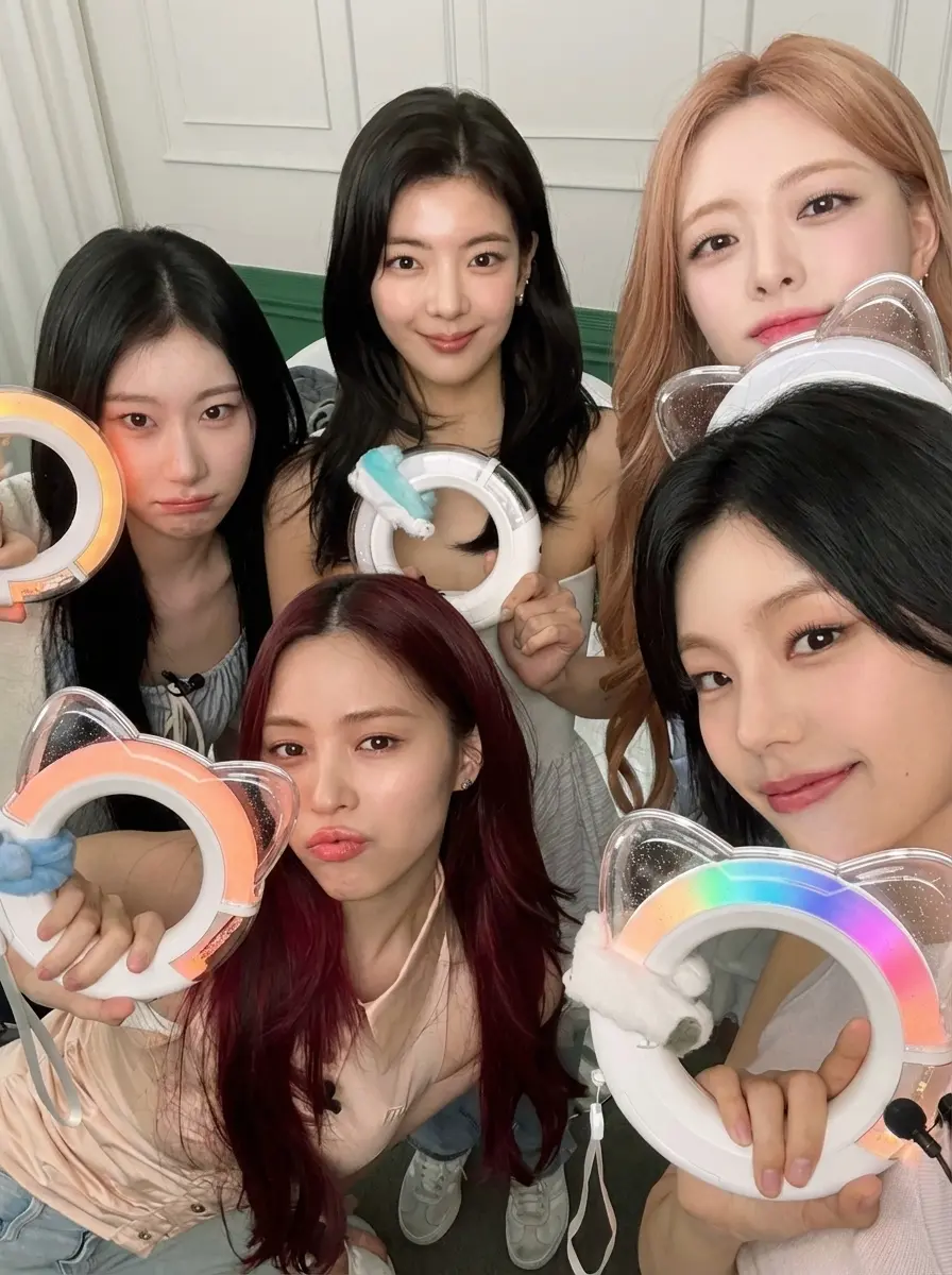 ITZY thumbnail