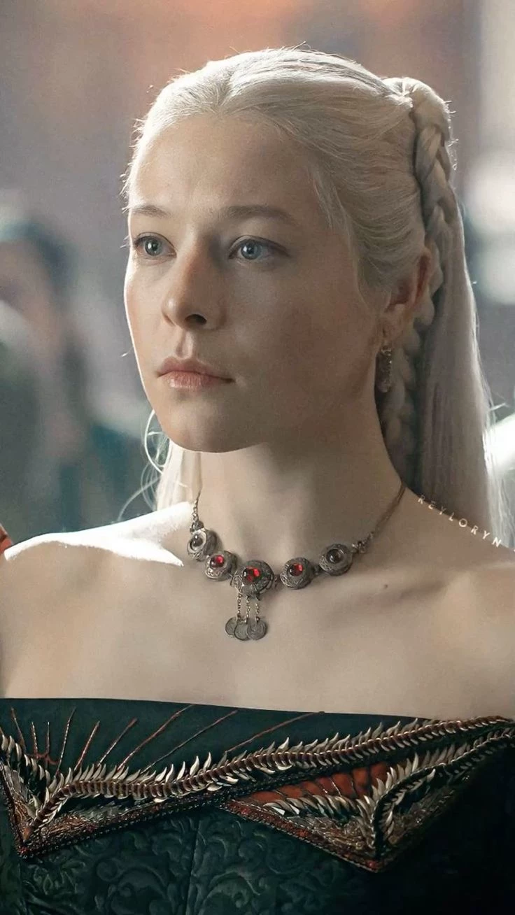 Rhaenyra Targaryen thumbnail