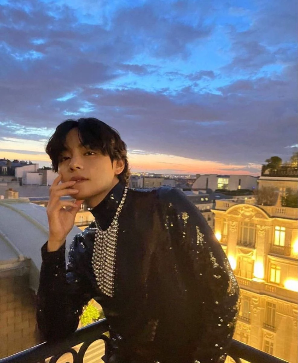 Taehyung thumbnail