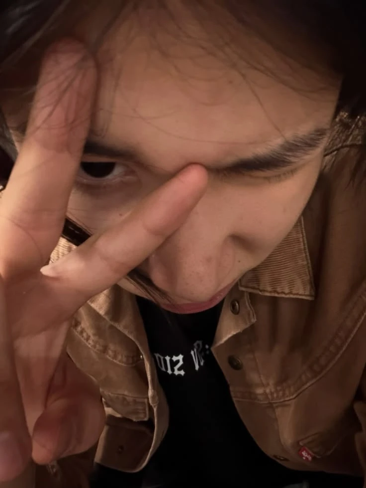 LOUIS LIM thumbnail
