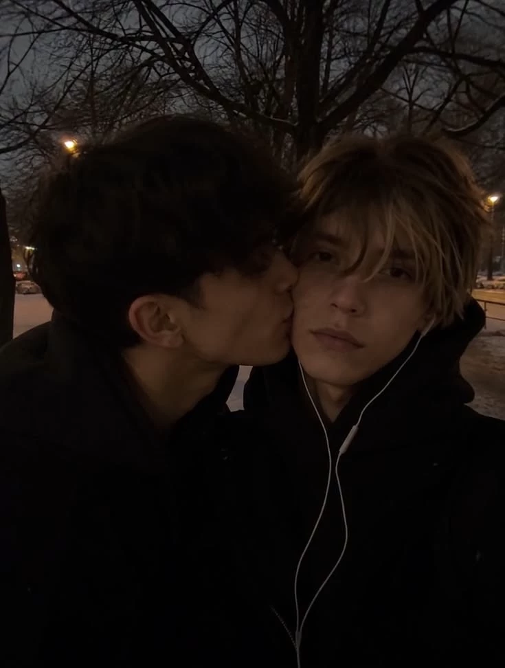 friends thumbnail