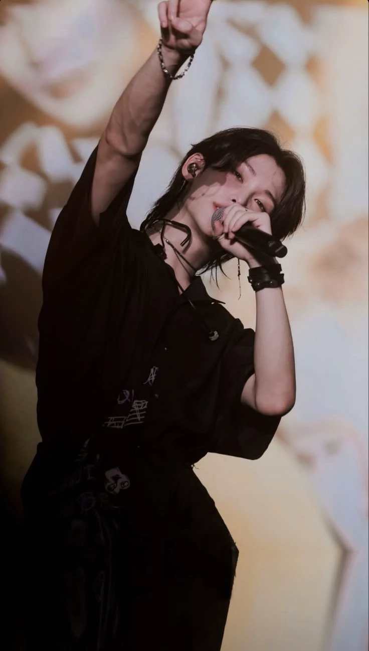 Stray Kids thumbnail