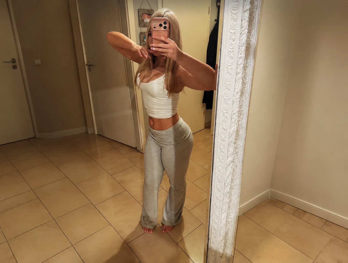 Julia thumbnail