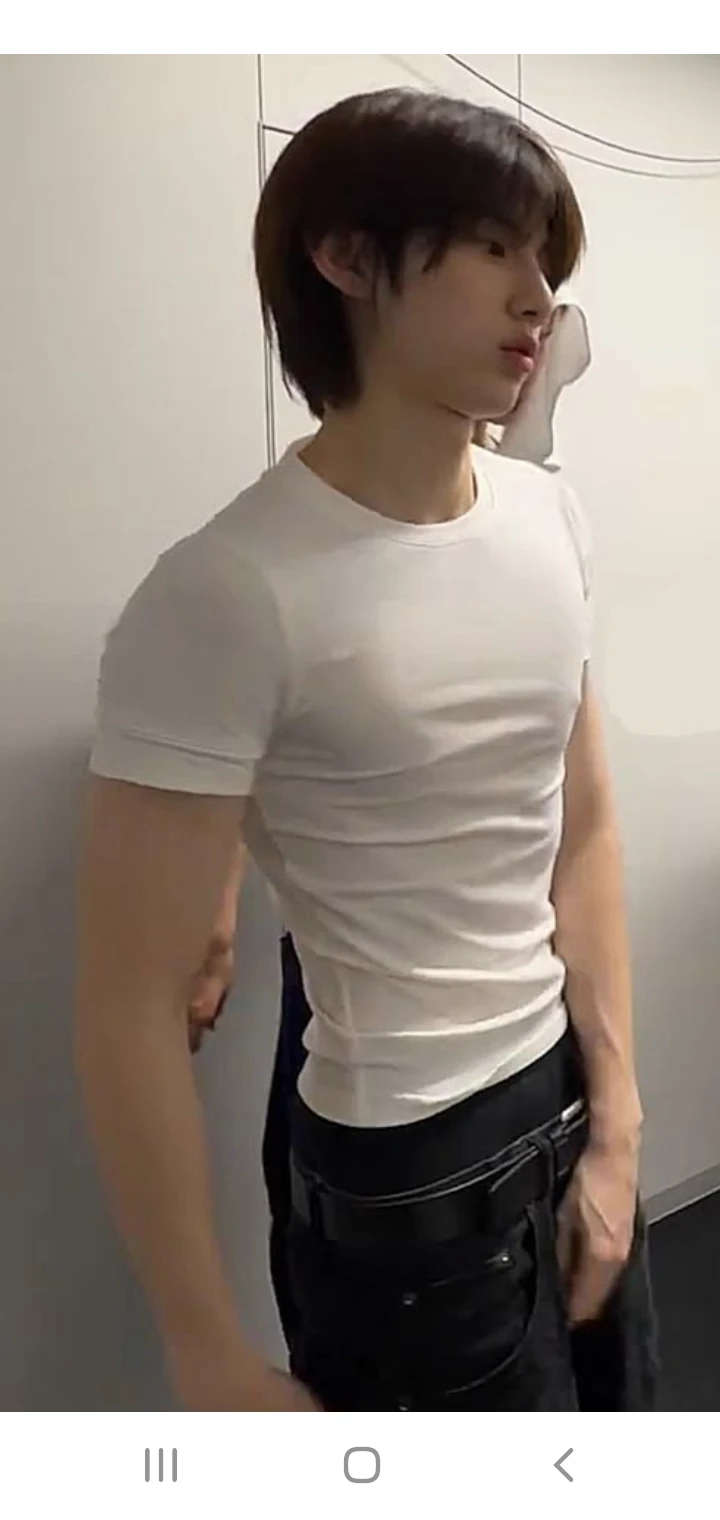 juhoon (cortis) thumbnail