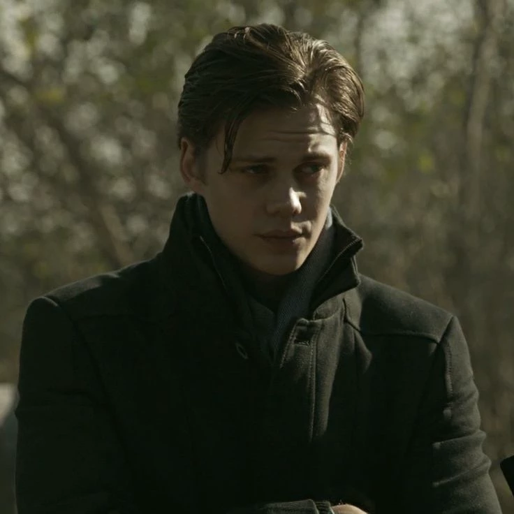 Bill Skarsgård thumbnail