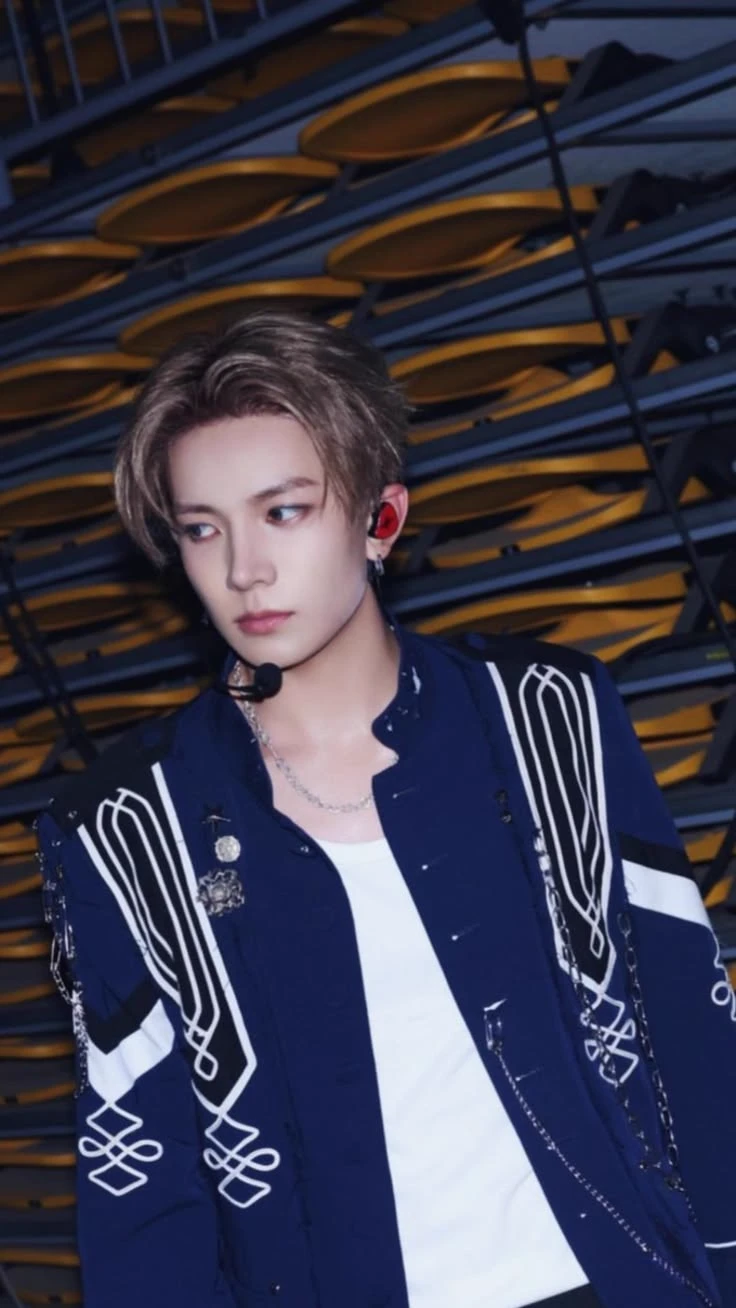 Lee heeseung  thumbnail