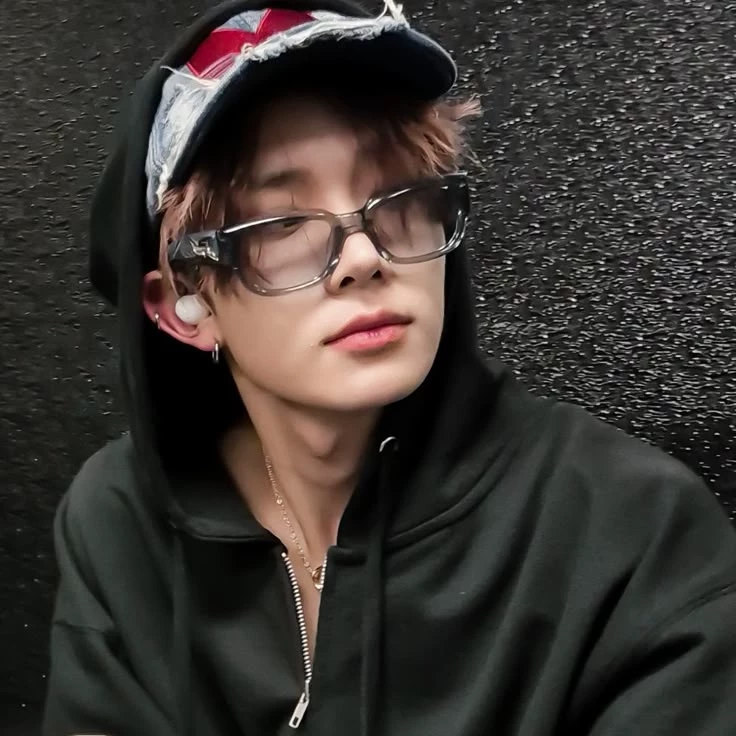 Heeseung thumbnail