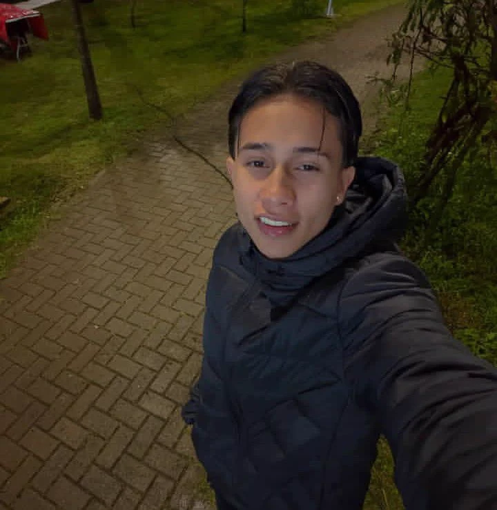 Colombian 🇨🇴 (Juan) thumbnail