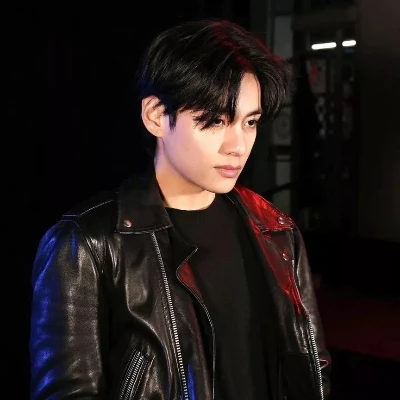Kim Taehyung thumbnail
