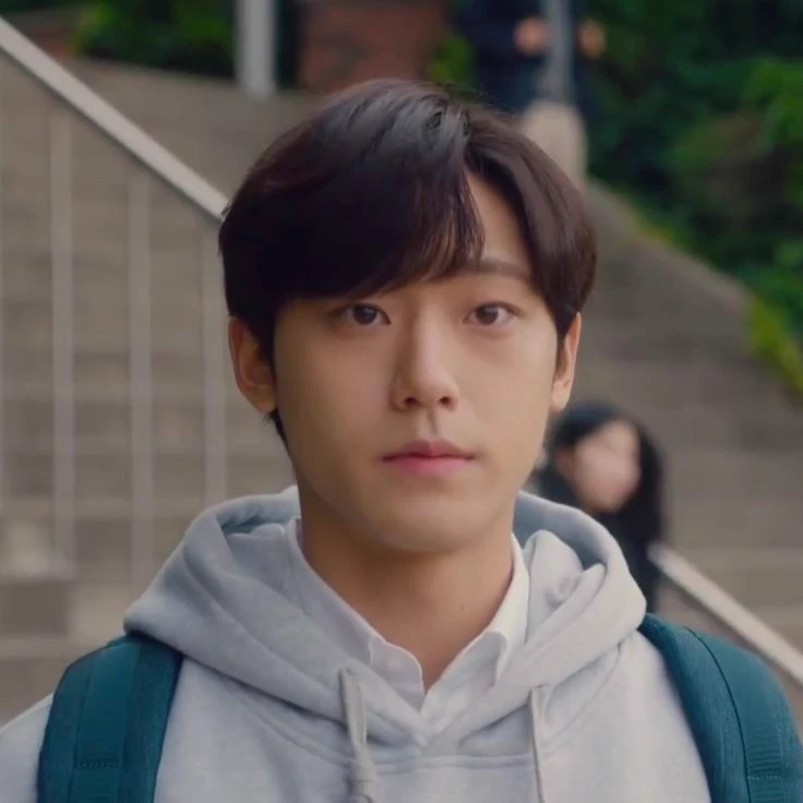 Go Woo-young thumbnail