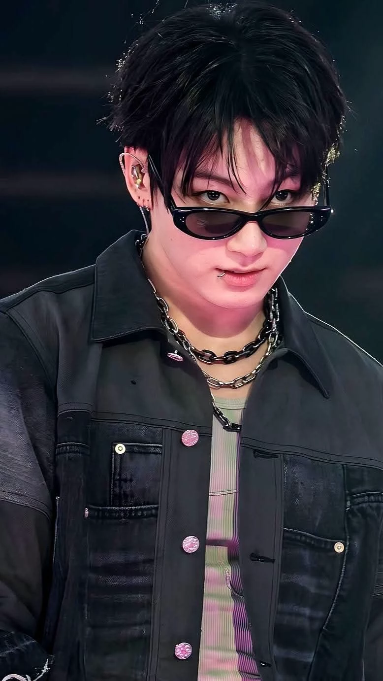 Jeon Jungkook thumbnail