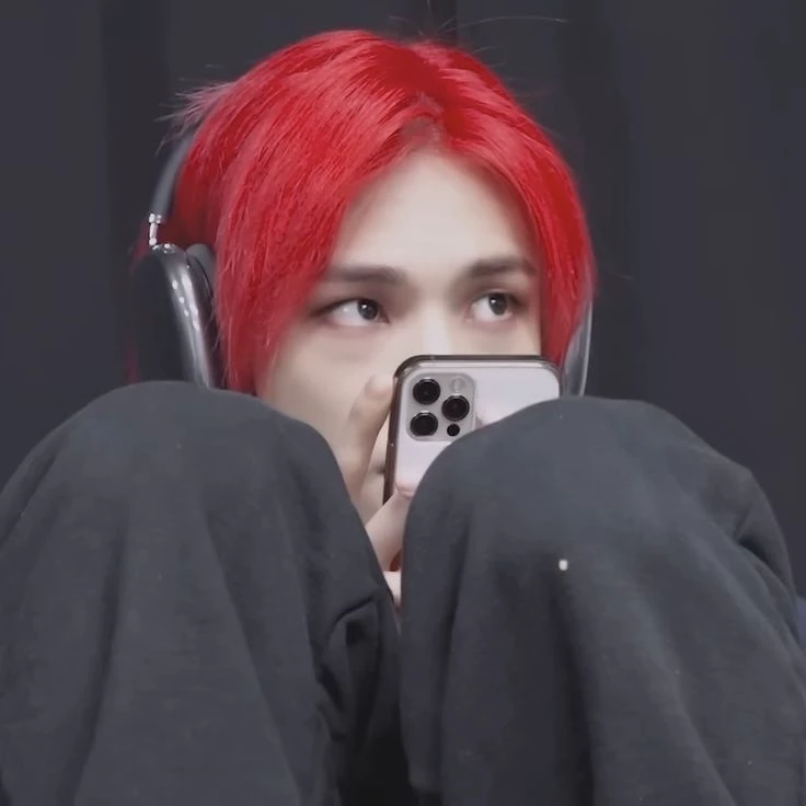 Hyunjin thumbnail