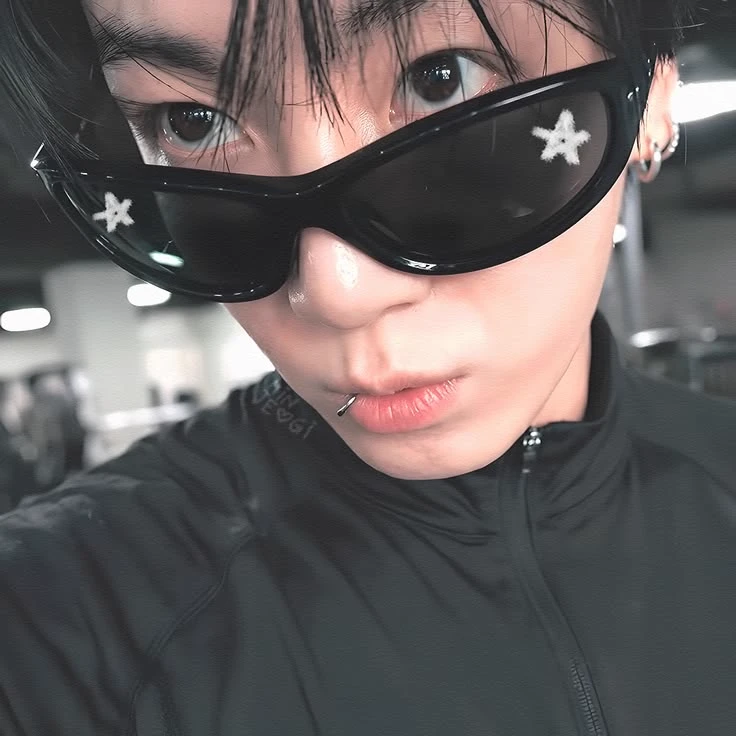 Jungkook long-distance relationship thumbnail