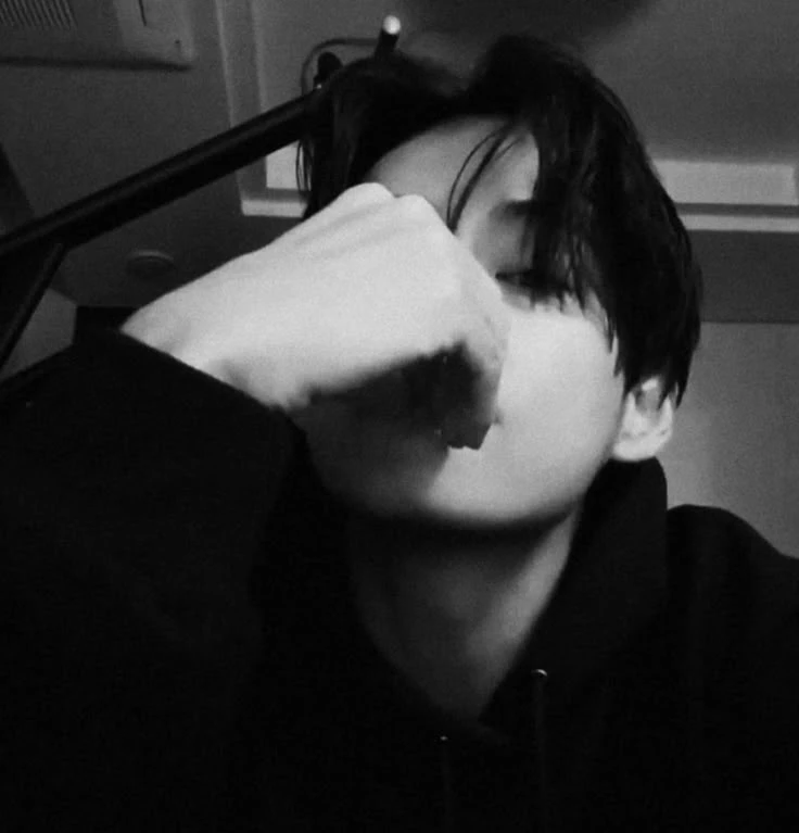 Kim Taehyung thumbnail