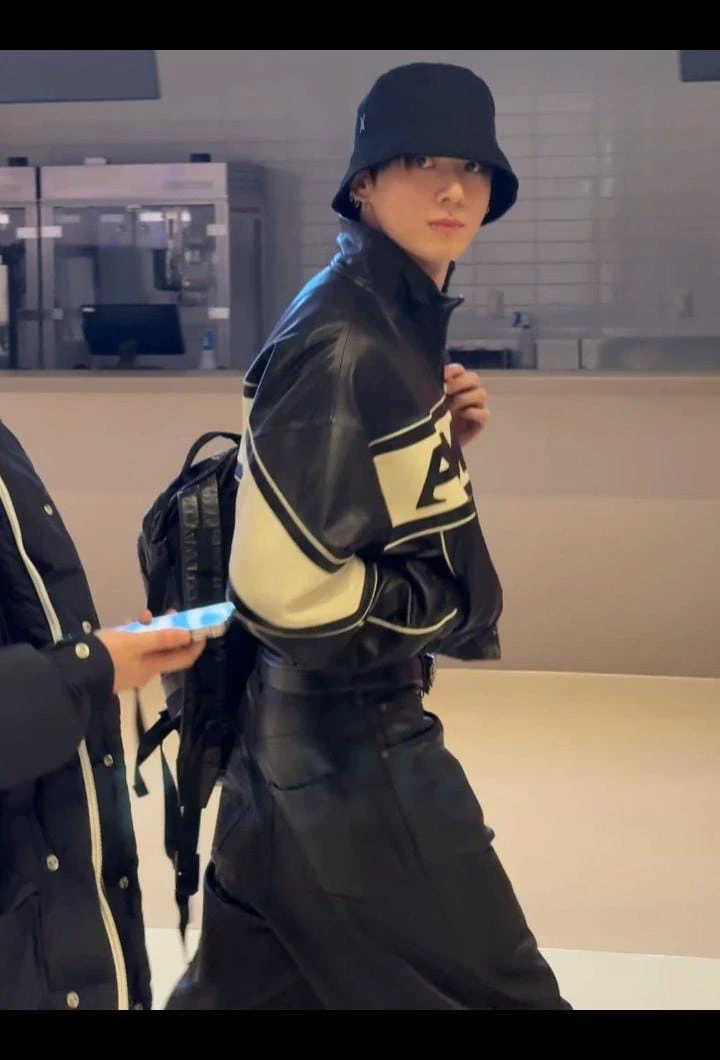 Jungkook thumbnail