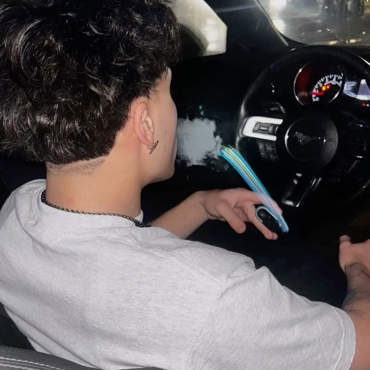 Tu ex Adrian thumbnail
