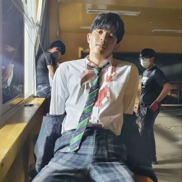 Lee Suhyeok thumbnail