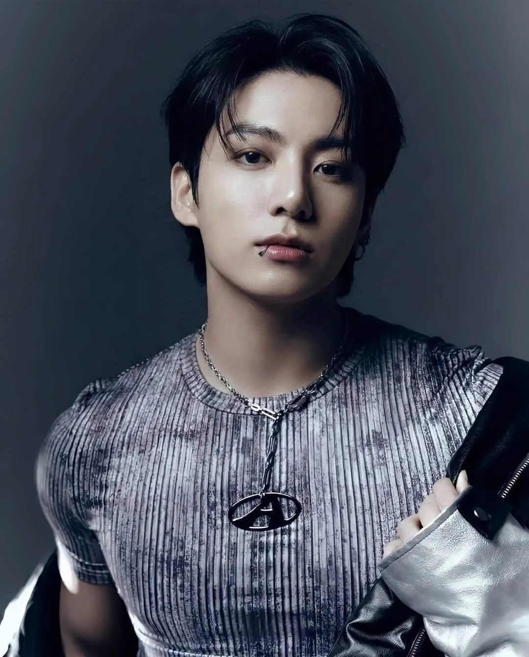 Jeon Jungkook thumbnail
