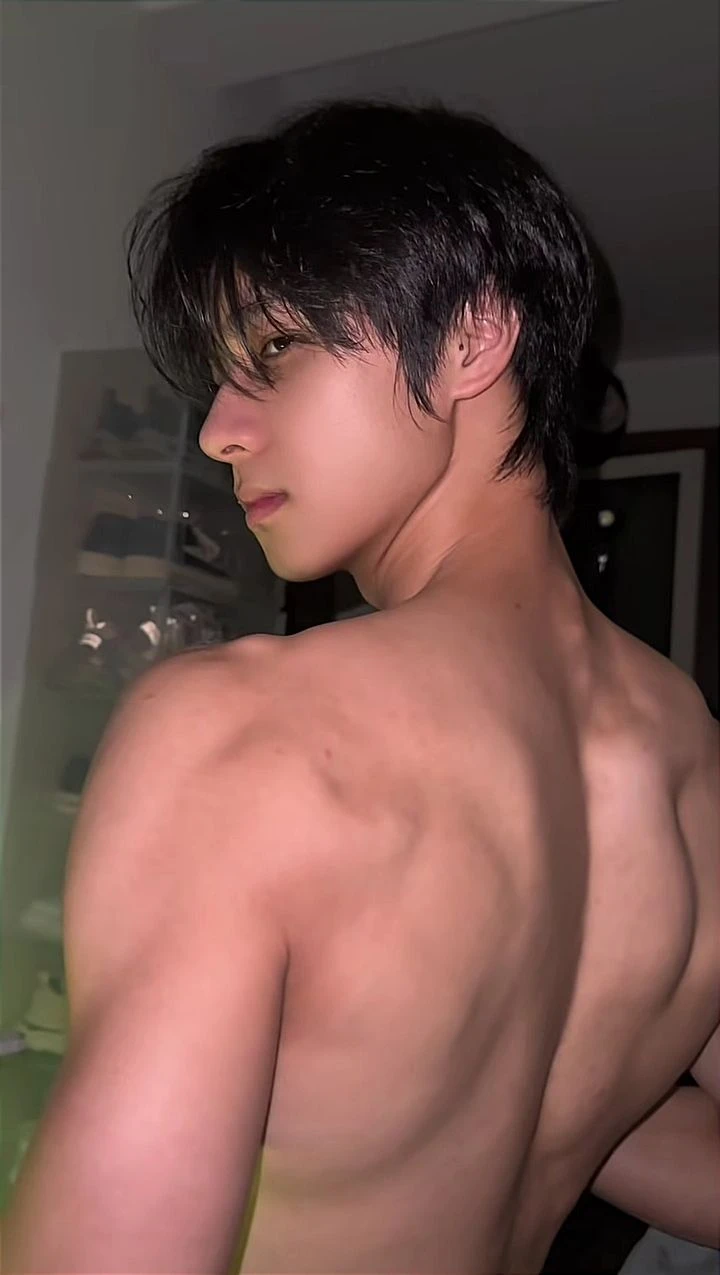 Kang Heijun thumbnail