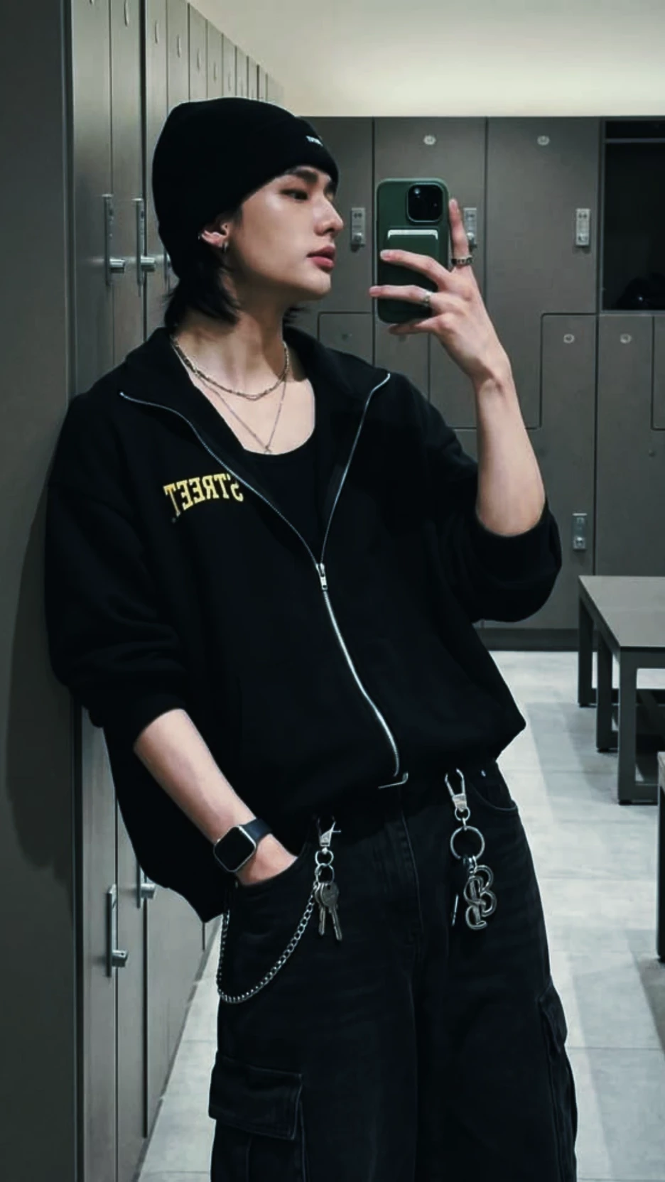 Hwang Hyunjin thumbnail